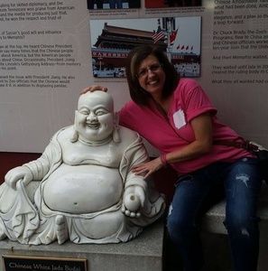 Meet your Posher, Lisa